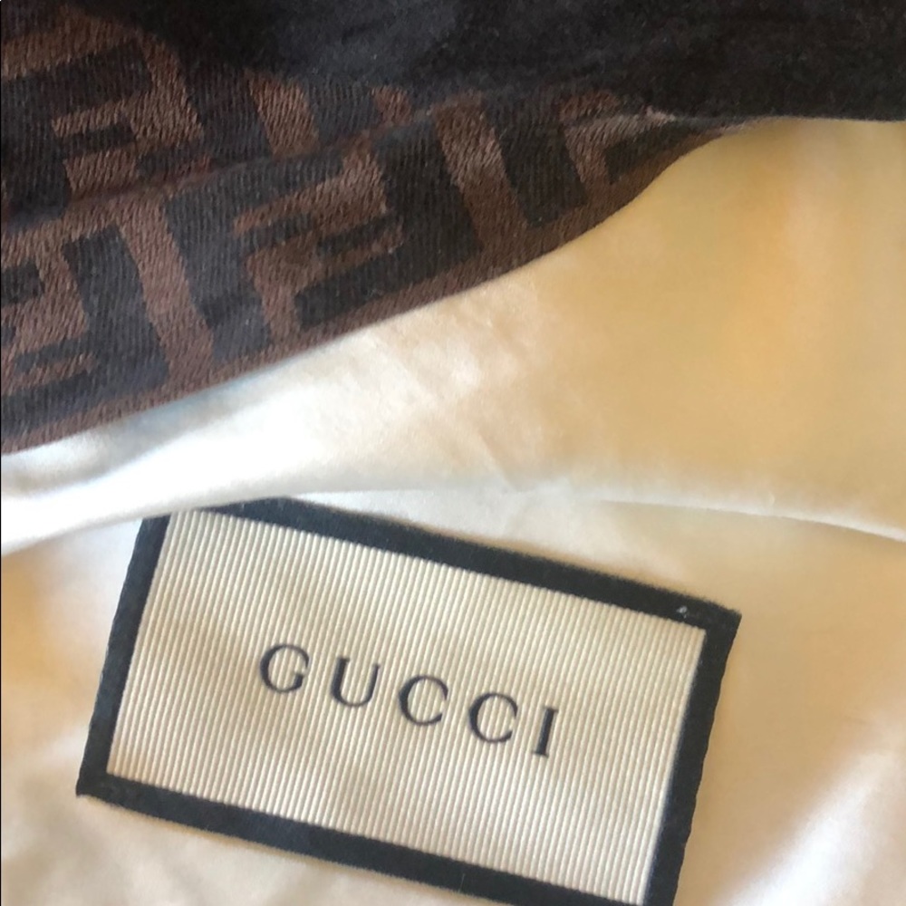 Meet your Posher, Gary